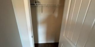 Room in 4 Bedroom Home at Warm Springs Ln Gallery 30