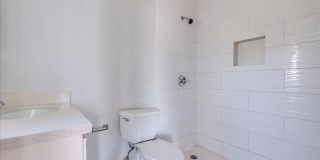2 Bedroom house in West Campus Gallery 13