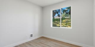 11225 4th PL S - A Gallery 27