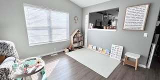 8255 Silver Glen Drive 8255 Silver Glen Drive Gallery 7