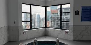 401 E Ontario Street Gallery 14