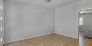 Mitchell Apartments Gallery 24