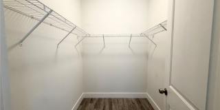 2125 W SAINT JOSEPH Street Gallery 14