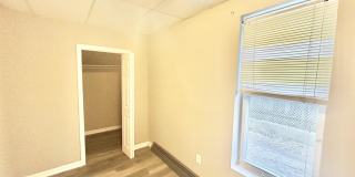 1830 E Riverside Dr Gallery 8