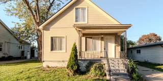 Charming 4-Bedroom, 1.5-Bathroom, and Well Equipped Kitchen Gallery 1