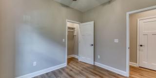 235 Monroe Dr Gallery 8