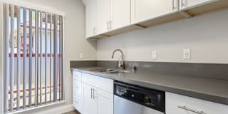 Park West Gallery 41