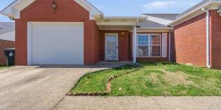 160 Sycamore Place Gallery 1