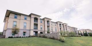 The Villa at River Pointe Drive Gallery 20