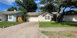 Charming, Fully Remodeled 3/2 Gem Steps from Rattan Creek & Apple Campus! Charming, Fully Remodeled 3/2 Gem Steps from Rattan Creek & Apple Campus! Gallery 1