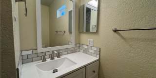2460 Lakeside Drive Gallery 11