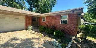 Beautiful 3 Bedroom Home for Rent in Norman, Oklahoma Gallery 1