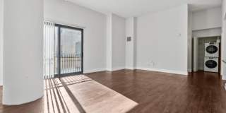 The Left Bank Gallery 10
