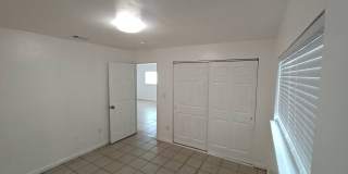 3220 SW 26th Terrace, Apt #4 3220 SW 26th Terrace, Apt #4 Gallery 8