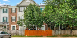5227 REGAL Court Gallery 1