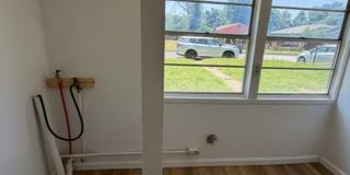 Remodeled 2 Bedroom 1 Bath- East Waco Gallery 8