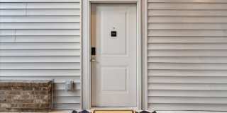 Step Right Up — Move In for Just $99 When You Sign by 8/31! | Brand-New 2 Bed, 2 Bath Apartments Near the U of A Gallery 3