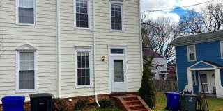 2011 N OAKLAND Street Gallery 1