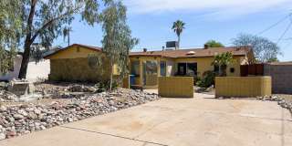 1913 E El Parque Drive Gallery 9