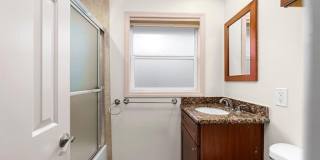 107 N 1st Street Gallery 13