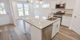 Beautiful New Construction 3/2.5 Home, Located off Centerville in Canopy Subdivision Gallery 12