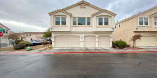 1 WEEK FREE RENT!!! 2 BEDROOM 2 BATH TOWNHOME IN GATED COMMUNITY Gallery 1