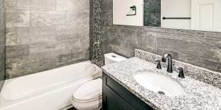 1806 Lake Point Dr Gallery 15