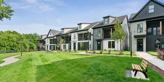 Gorgeous 3/2.5 Single Family Rental Available! Gallery 8