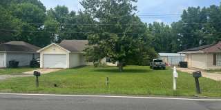 Nice 3 Br. 2 Bath home in Ward Gallery 3
