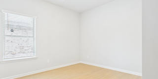 18072 Longleaf Drive Gallery 26