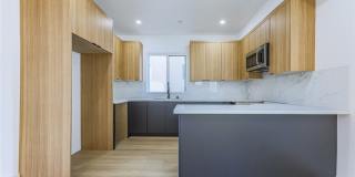 1239 N Orange Drive Gallery 8