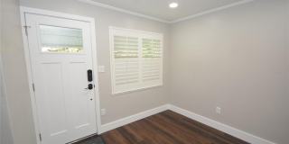 3006 VINE STREET Gallery 10