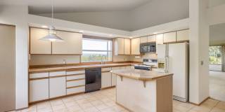 Well-Equipped 3 Bed 2 Bath Renton Home w/ 2-Car Attached Garage! Gallery 7