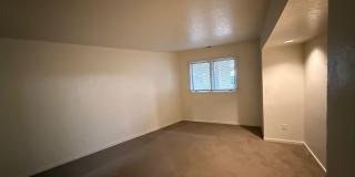 Evergreen Apartments Gallery 12