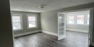 1123 W 23rd St Gallery 9