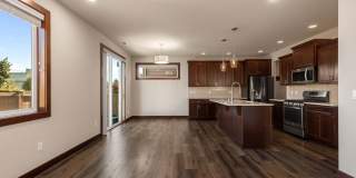 Modern Bothell Home in Kingsbury Community Gallery 6