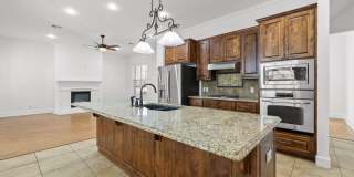 AVAILABLE: 2008 Construction 4 bed / 4 bath Home - Top of the line finishes, 2 car garage Gallery 15