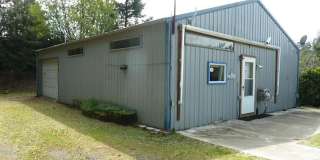 Outdoor Enthusiasts Dream Home in Lakeside! Gallery 1
