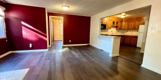 Spacious 4BR House in Edgewater Gallery 28