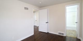 One Bedroom Duplex in North Kansas City Gallery 7