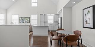 Hickory Cottages Apartments Gallery 56