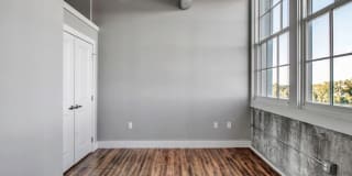 Crescendo Gallery 25