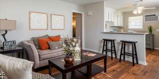 Oakview Apartments Gallery 2