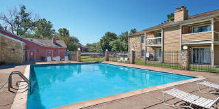 Pebble Point Apartments Gallery 19