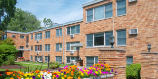 South Highland Apartments Gallery 24