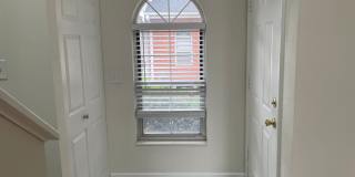 Beautiful 2 Bed, 1.5 Bath Townhome on the Edge of the Desirable Hill Neighborhood Available for Rent Gallery 38