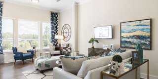 The Mayfair Gallery 8