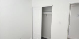 2700 BASSWOOD Avenue Gallery 13