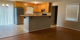 Cute 3 Bed 2 Bath with Fenced Yard Gallery 4