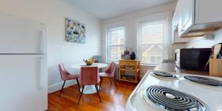 636 Washington St Gallery 6